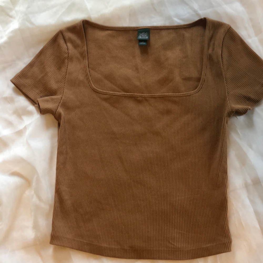 Cropped top